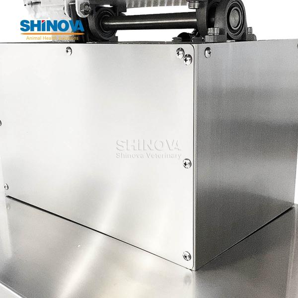 Omnidirectional C-Arm Animal Operating Table